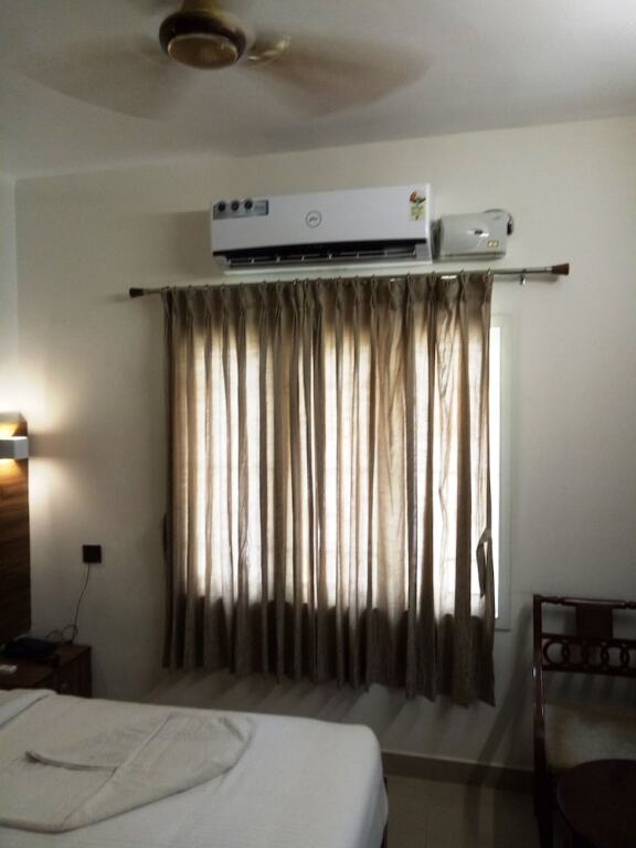 Коимбатур: PPH Living Athithi Inn Corporate Stay