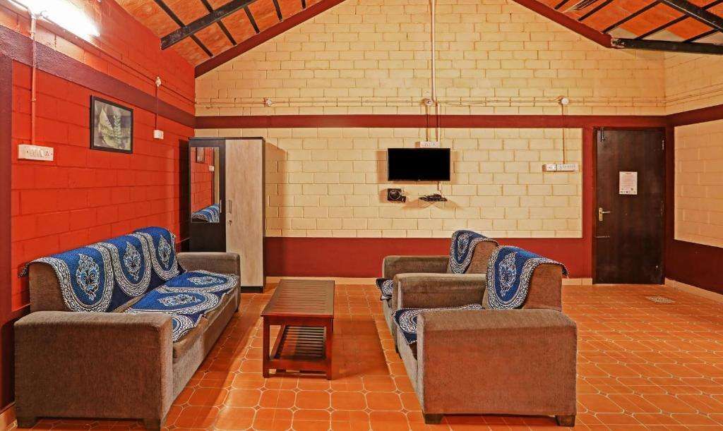 Мадикери: Itsy Hotels Allaranda Homestay With Valley View