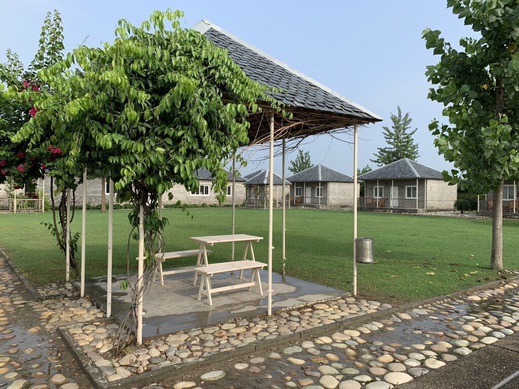 Нурпур: Anand at the Satluj