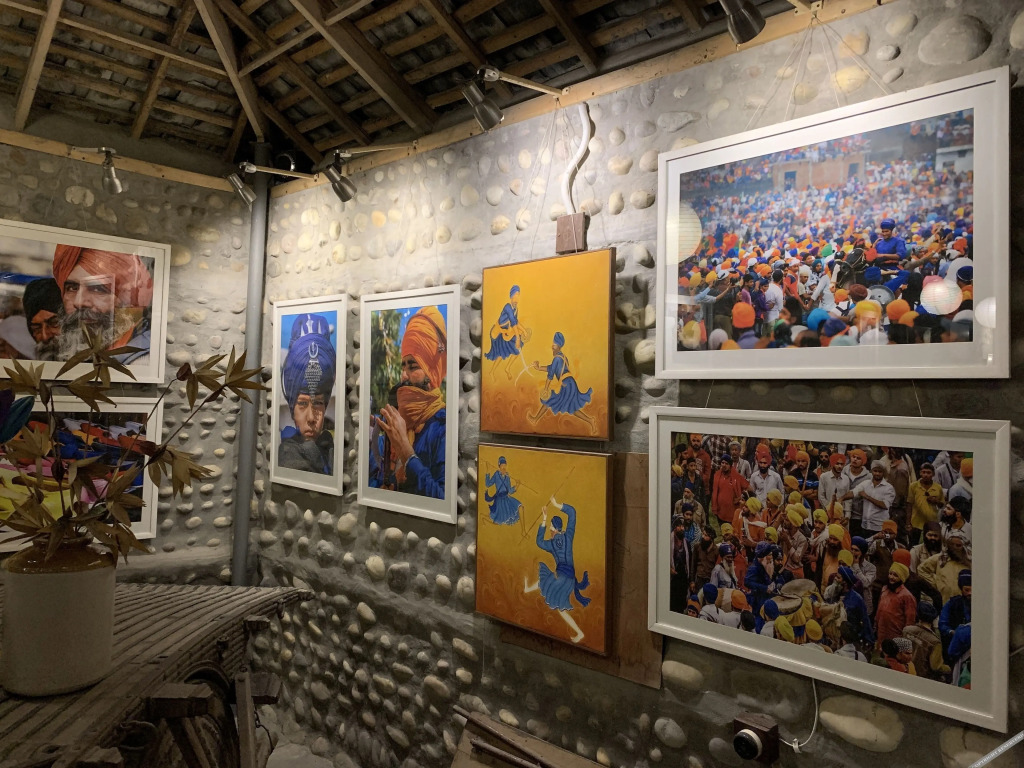 Нурпур: Anand at the Satluj