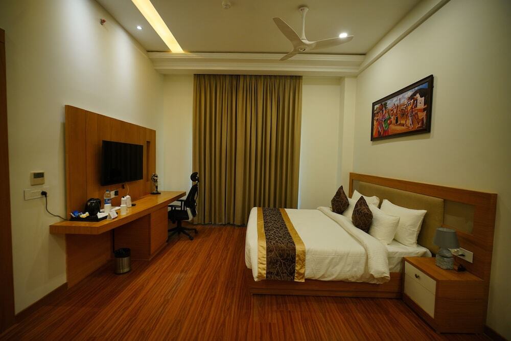Aligarh: Clarks Inn Aligarh