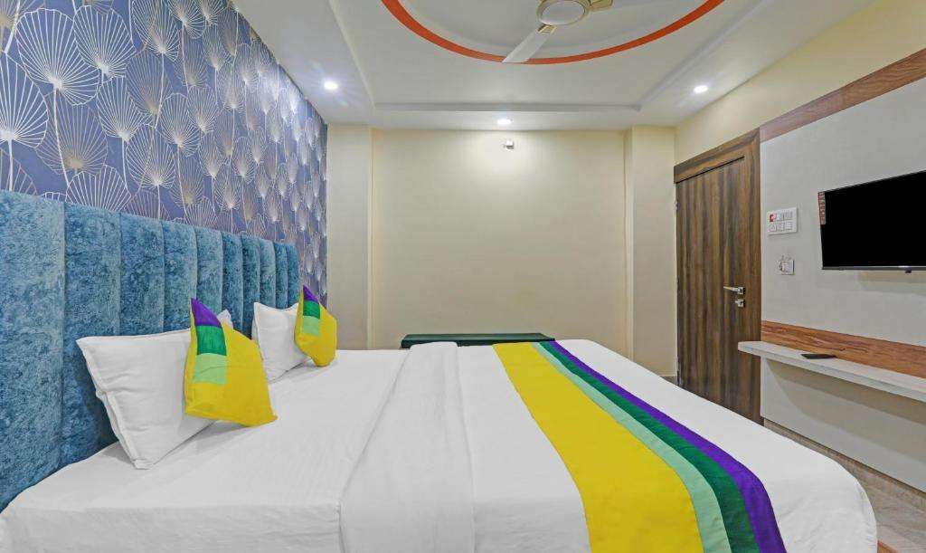Праяградж: Itsy Hotels Royal Galaxy
