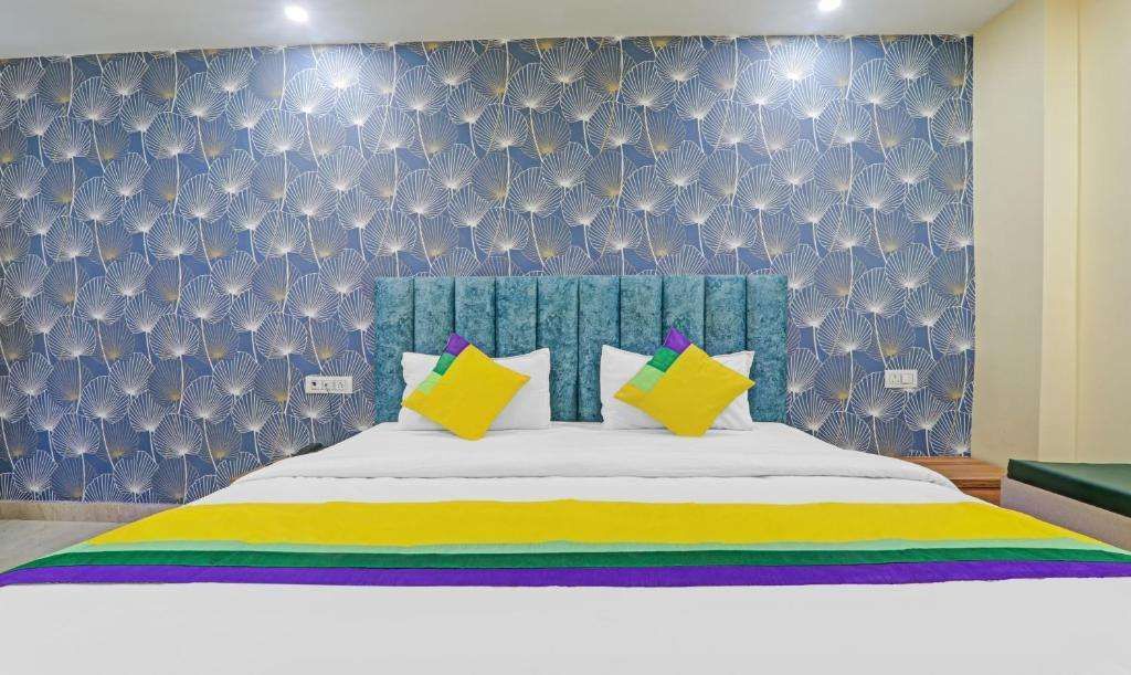 Праяградж: Itsy Hotels Royal Galaxy