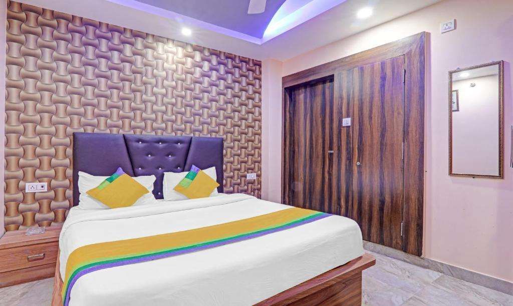 Праяградж: Itsy Hotels Royal Galaxy