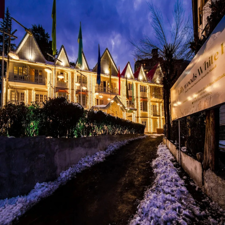 Манали: Lillywoods White House