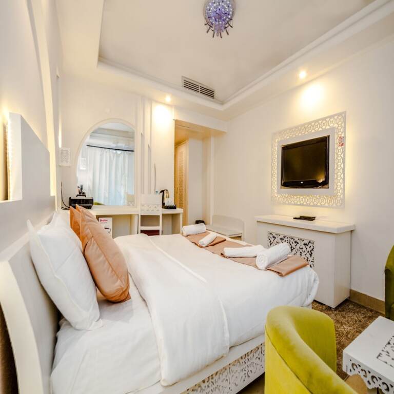 Манали: Lillywoods White House