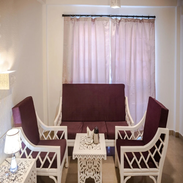 Манали: Lillywoods White House