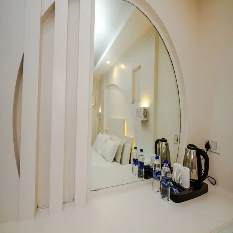 Манали: Lillywoods White House
