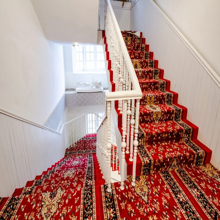 Манали: Lillywoods White House