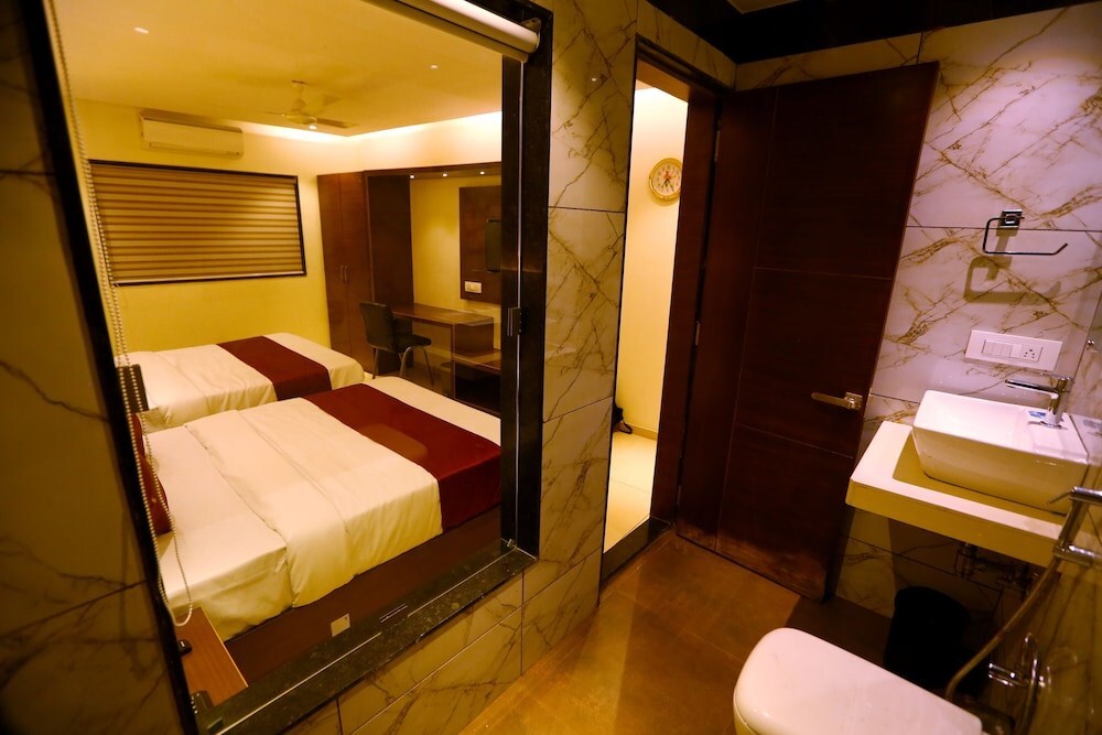 Тхане: Hotel Hindustan Residency