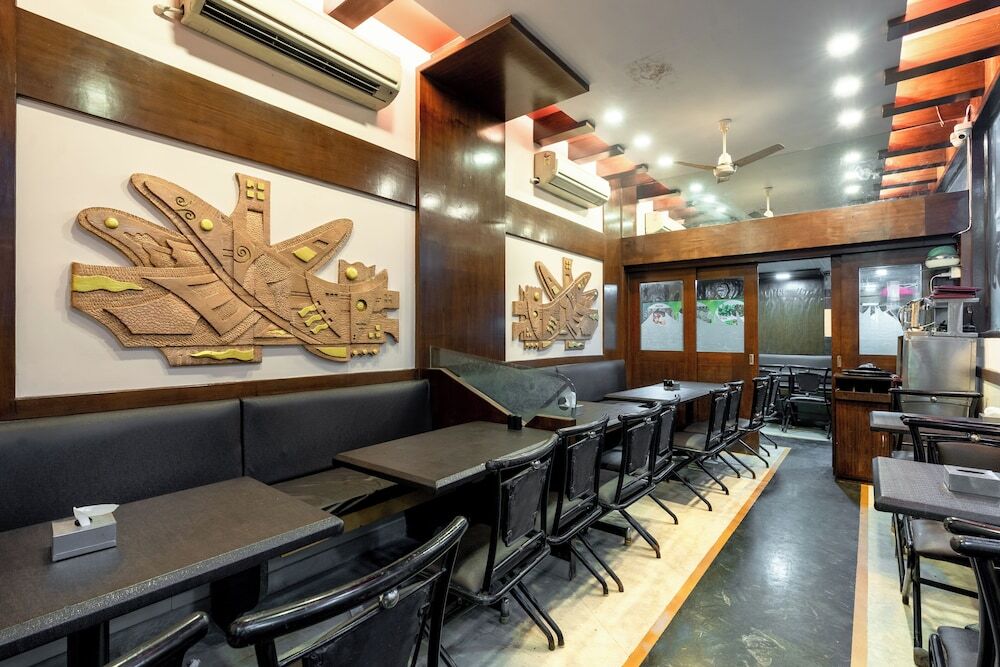 Мумбаи: Hotel Arma Near BKC