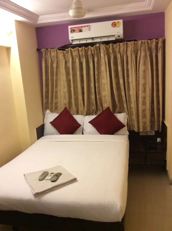 Мумбаи: Hotel Arma Near BKC