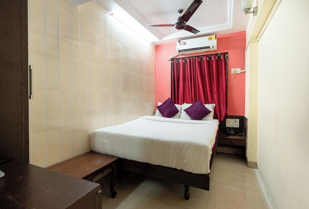 Мумбаи: Hotel Arma Near BKC