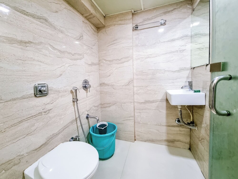 Мумбаи: Hotel Arma Near BKC