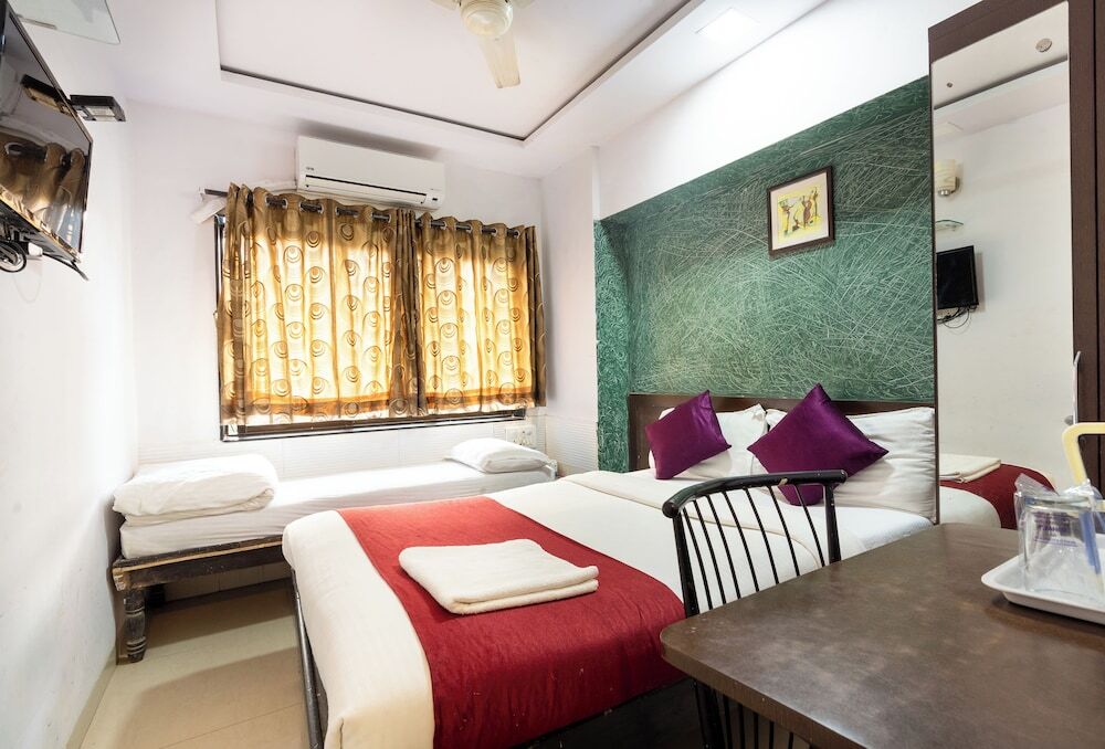 Мумбаи: Hotel Arma Near BKC