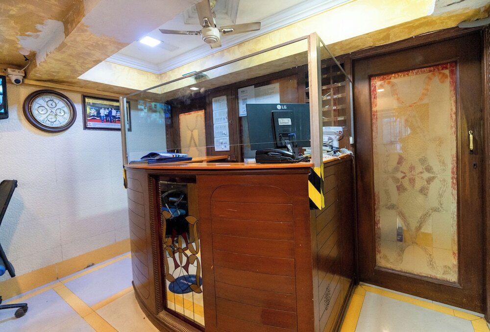 Мумбаи: Hotel Arma Near BKC