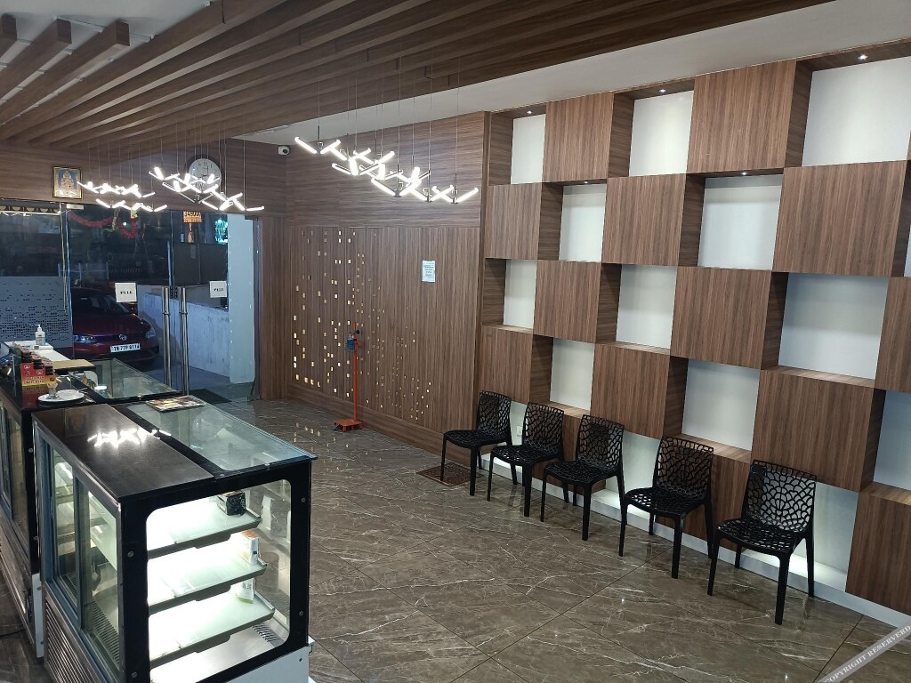Особая экономическая зона Mahindra World City: Hotel Akshay Grand