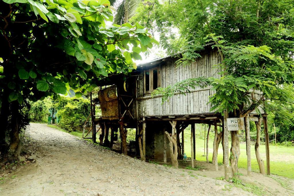 Ути: Jungle Paradise Farm And Guest House