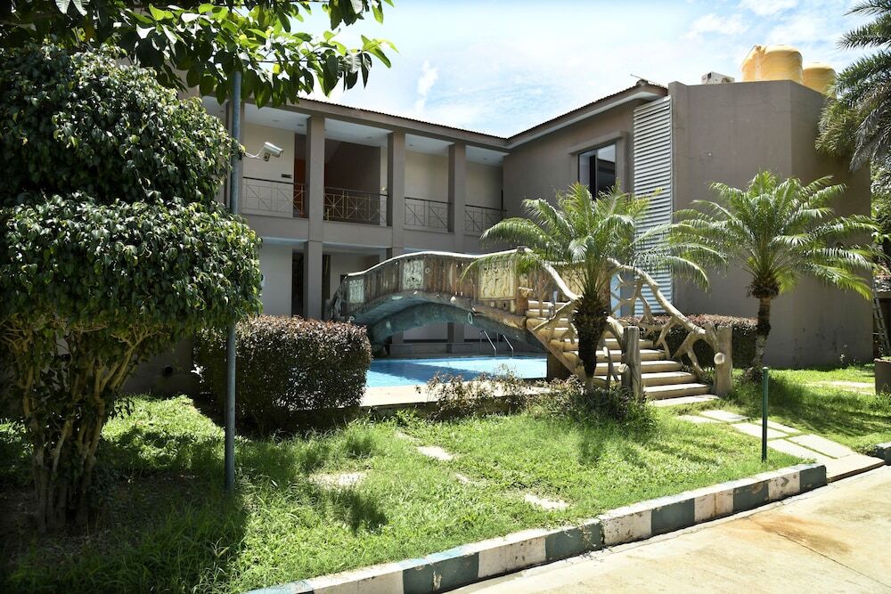 Thavarekere: Regenta Resort Golden Amoon