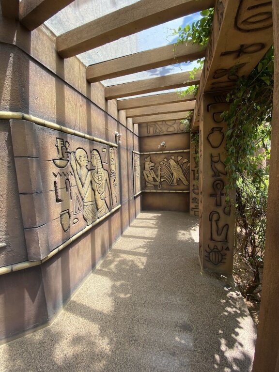 Thavarekere: Regenta Resort Golden Amoon