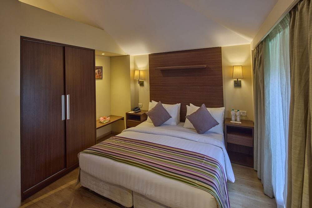 Thavarekere: Regenta Resort Golden Amoon