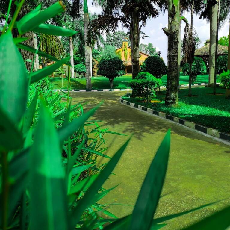 Thavarekere: Regenta Resort Golden Amoon