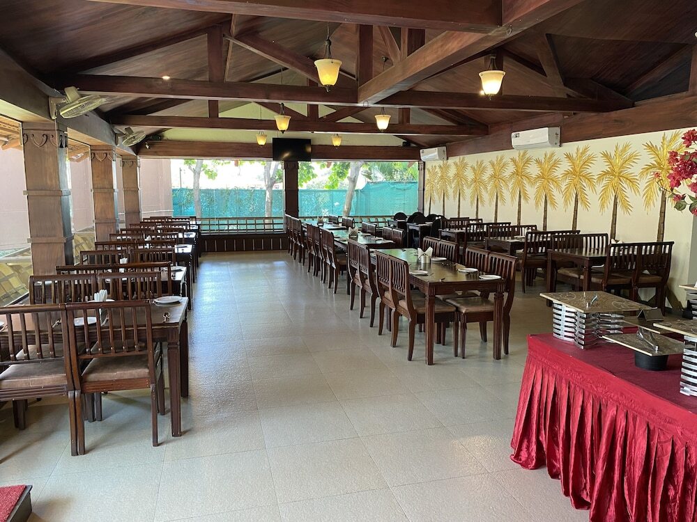 Thavarekere: Regenta Resort Golden Amoon