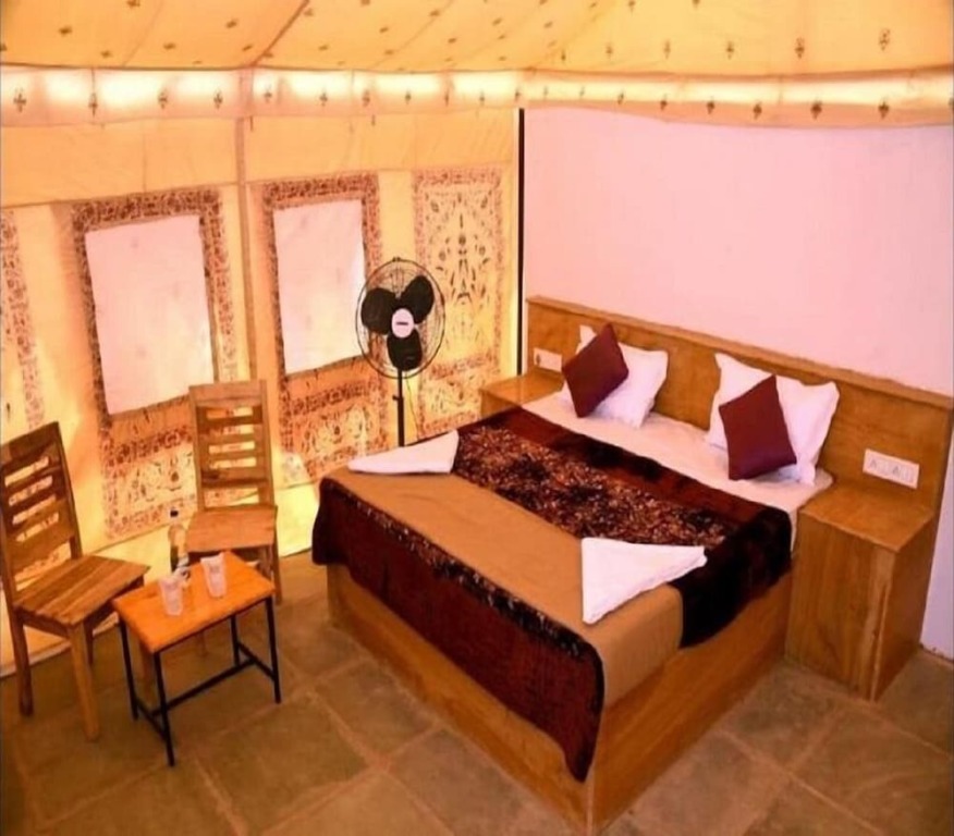 Государственный заповедник Desert National Park: Classic Fort Desert Camp