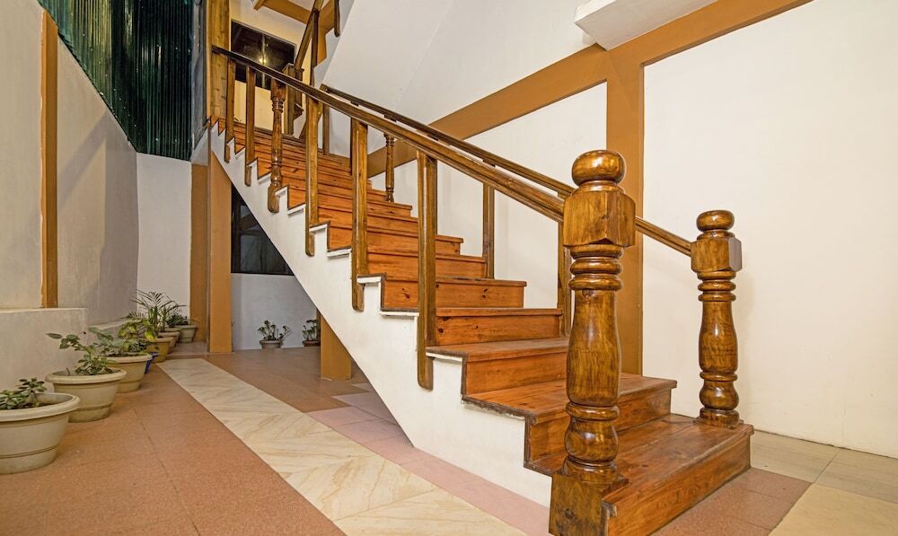 Шиллонг: Treebo Omega Stay Inn