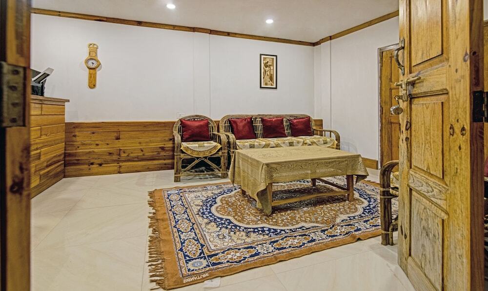 Шиллонг: Treebo Omega Stay Inn