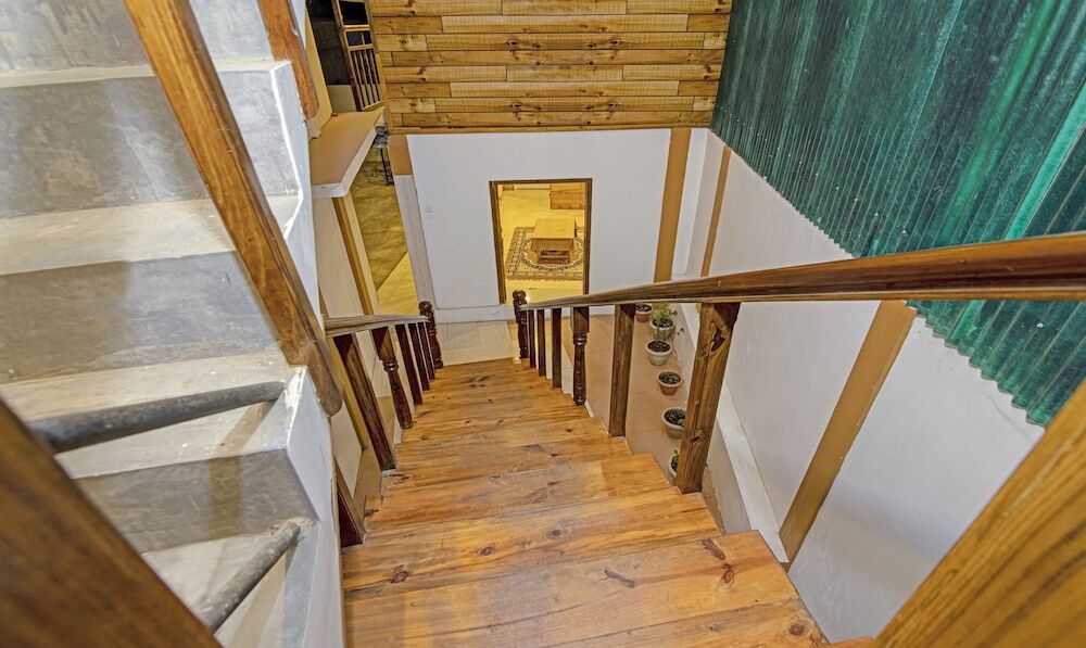 Шиллонг: Treebo Omega Stay Inn