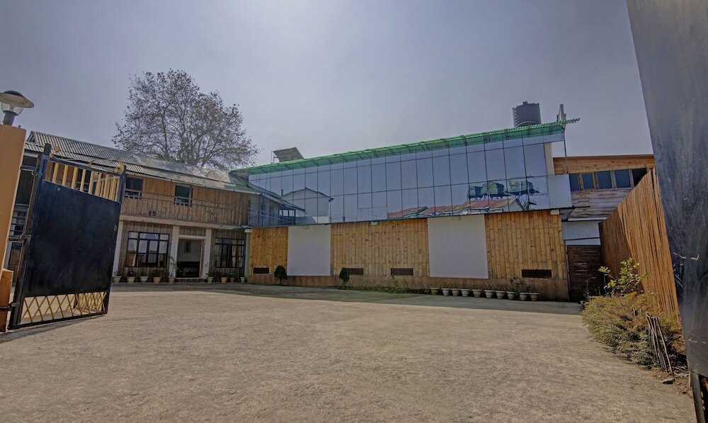 Шиллонг: Treebo Omega Stay Inn