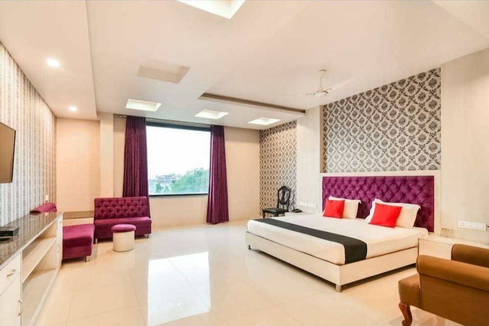 Джайпур: Hotel Royal Akshayam