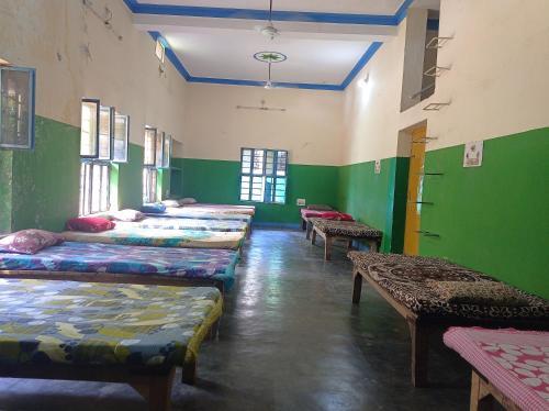 Бодх-Гая: Goroomgo Ansari House Bodhgaya