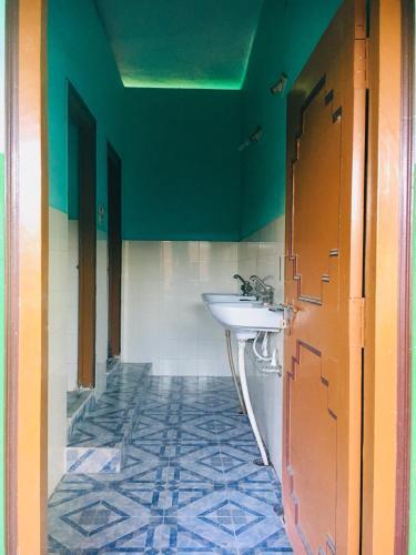 Бодх-Гая: Goroomgo Ansari House Bodhgaya