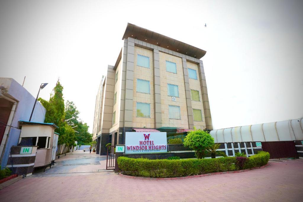 Гуруграм: Hotel Windsor Heights