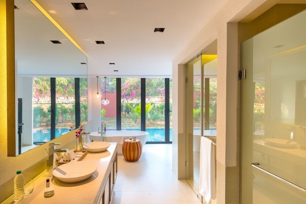 Azaya Pool Suites — фото 6