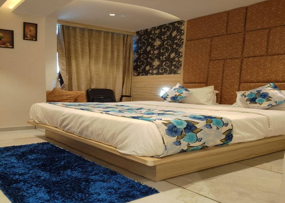 Ахмедабад: Hotel Lotus Villa