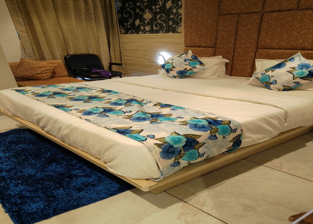 Ахмедабад: Hotel Lotus Villa