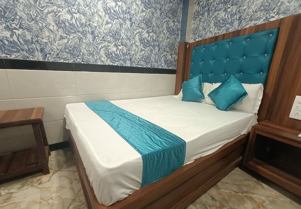 Мумбаи: Hotel Tip Top Residency
