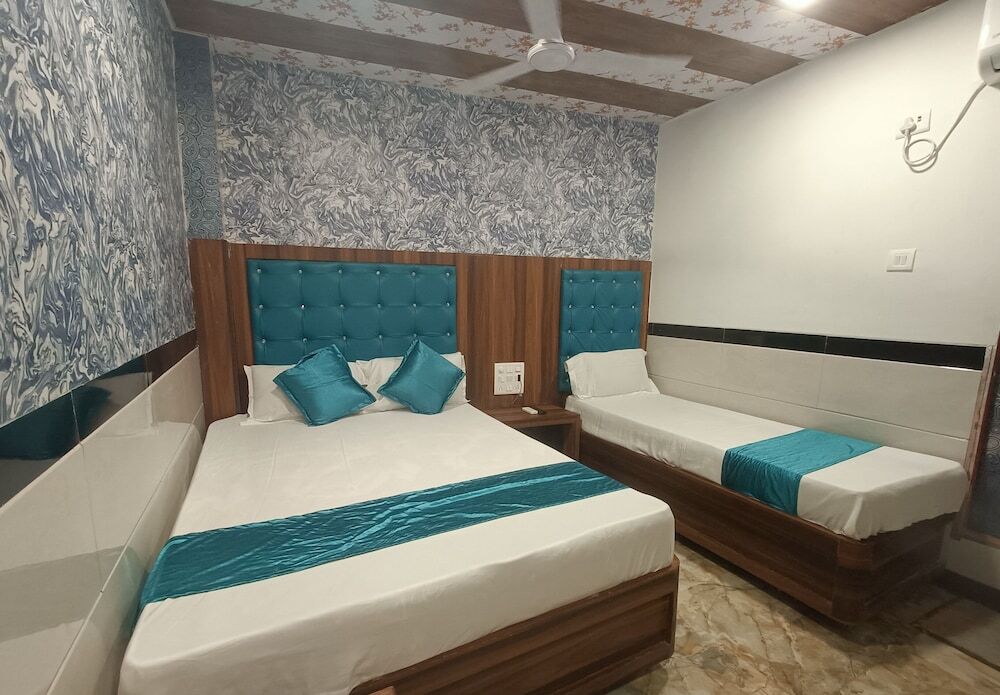 Мумбаи: Hotel Tip Top Residency