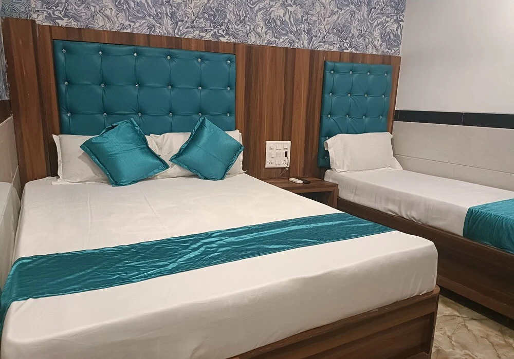 Мумбаи: Hotel Tip Top Residency