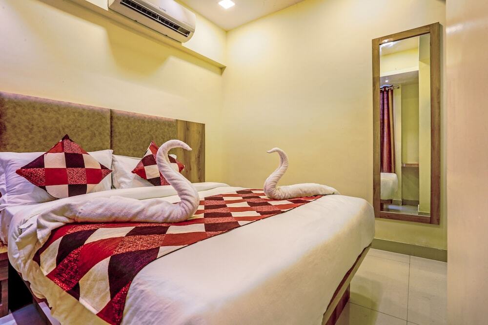Мумбаи: Hotel BKC Corporate Inn
