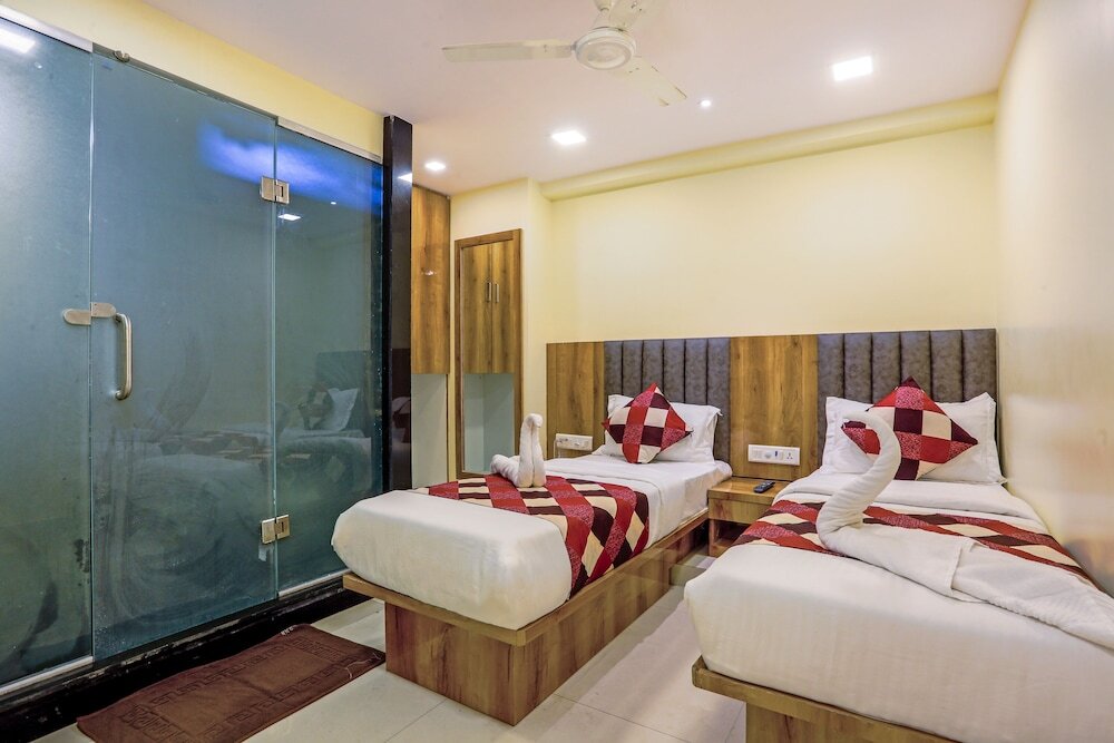 Мумбаи: Hotel BKC Corporate Inn