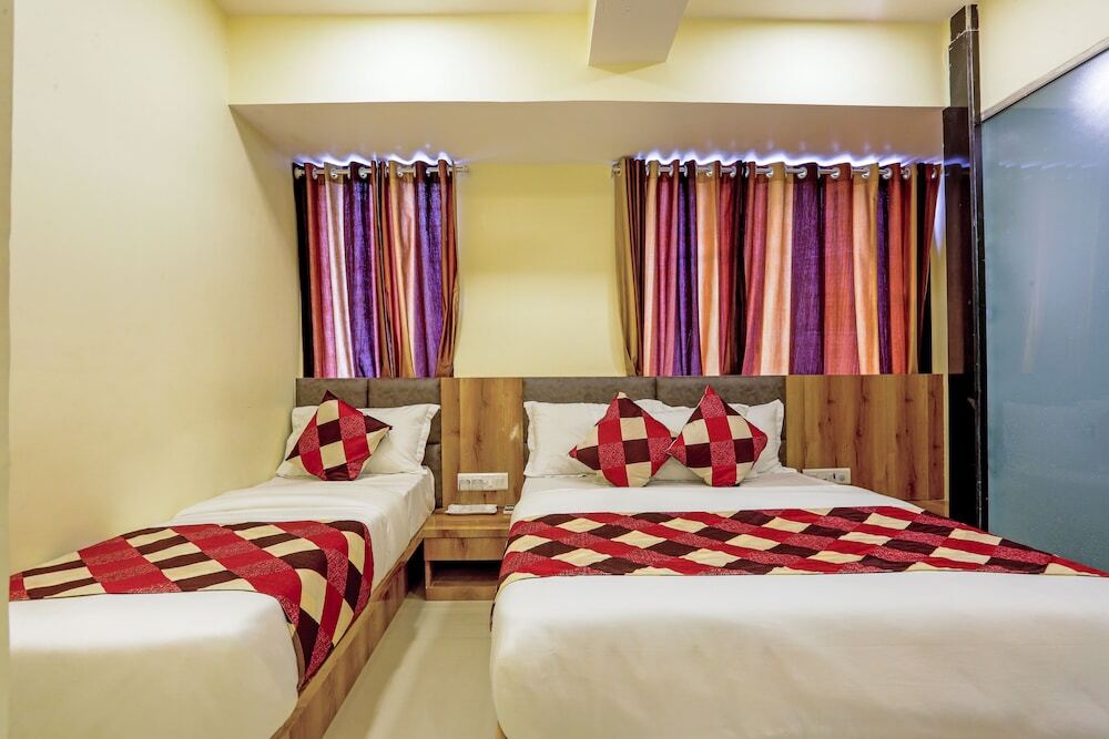 Мумбаи: Hotel BKC Corporate Inn
