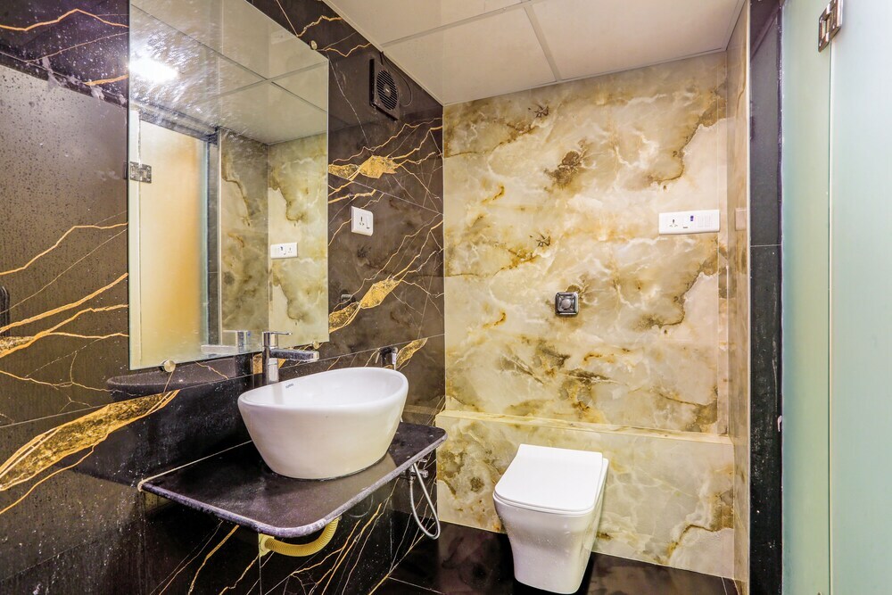 Мумбаи: Hotel BKC Corporate Inn