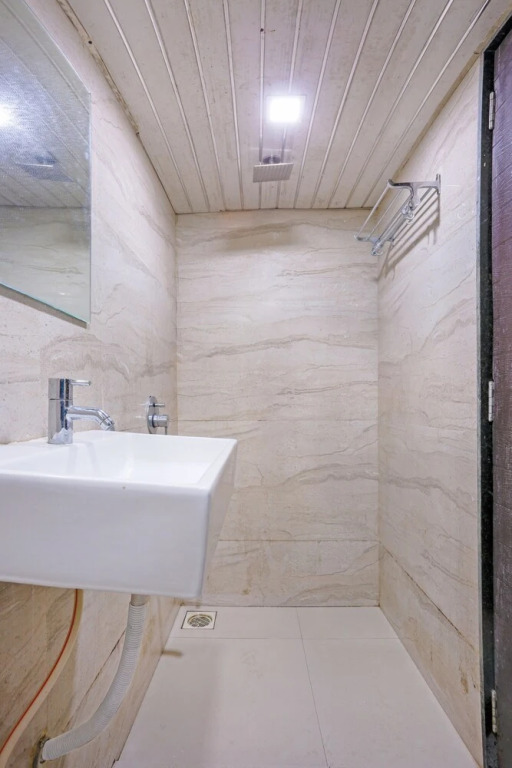 Мумбаи: Hotel BKC Corporate Inn