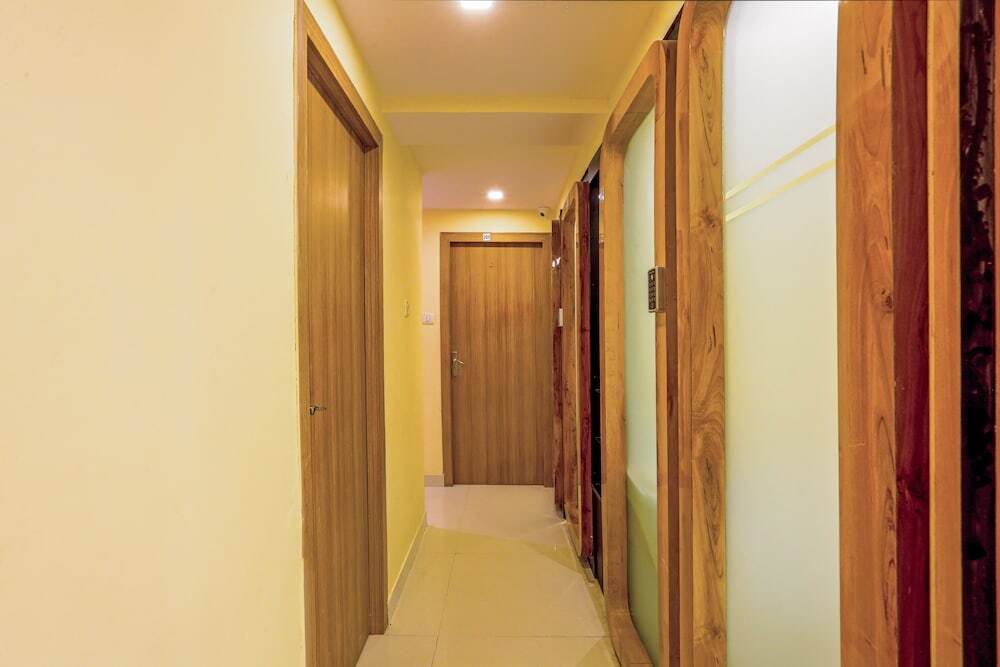 Мумбаи: Hotel BKC Corporate Inn