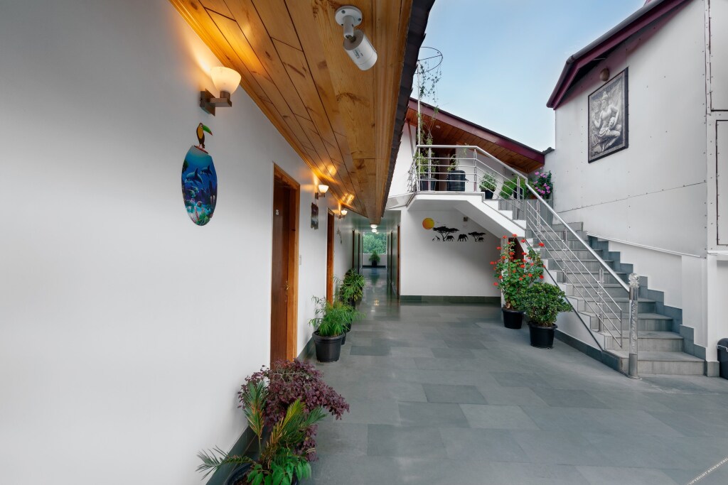 Куллу: Hotel Kullu Valley