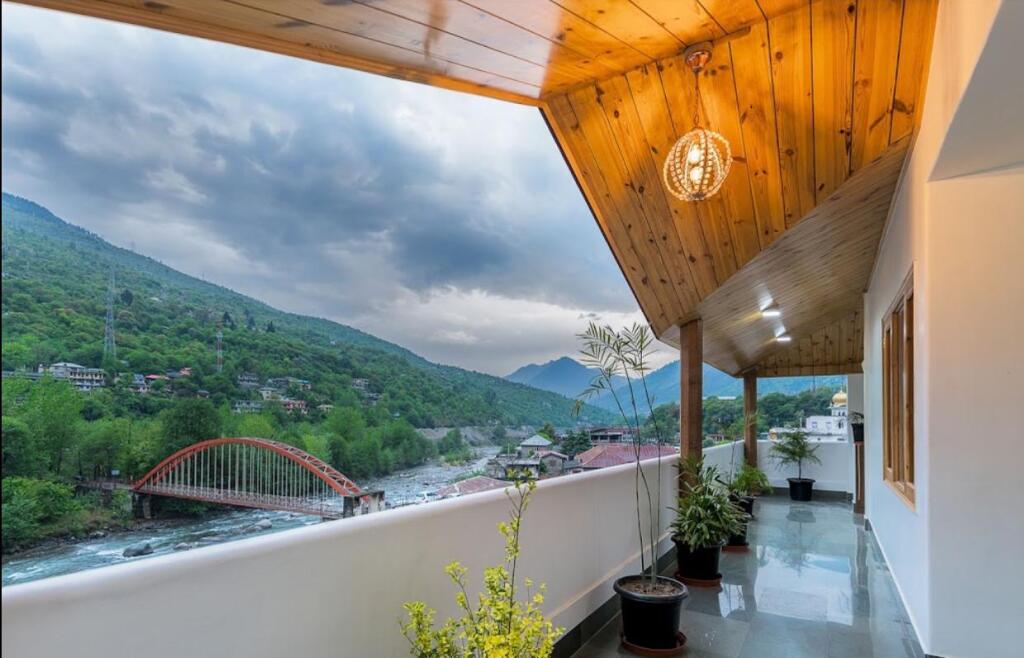 Куллу: Hotel Kullu Valley